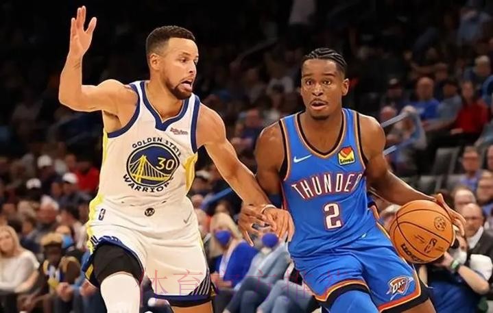 马刺防守漏人 亚历山大暴扣笑纳大礼 马刺防守漏人 亚历山大暴扣笑纳大礼