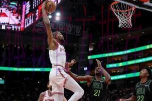 杜兰特总得分升至历史第六 火箭胜鹈鹕